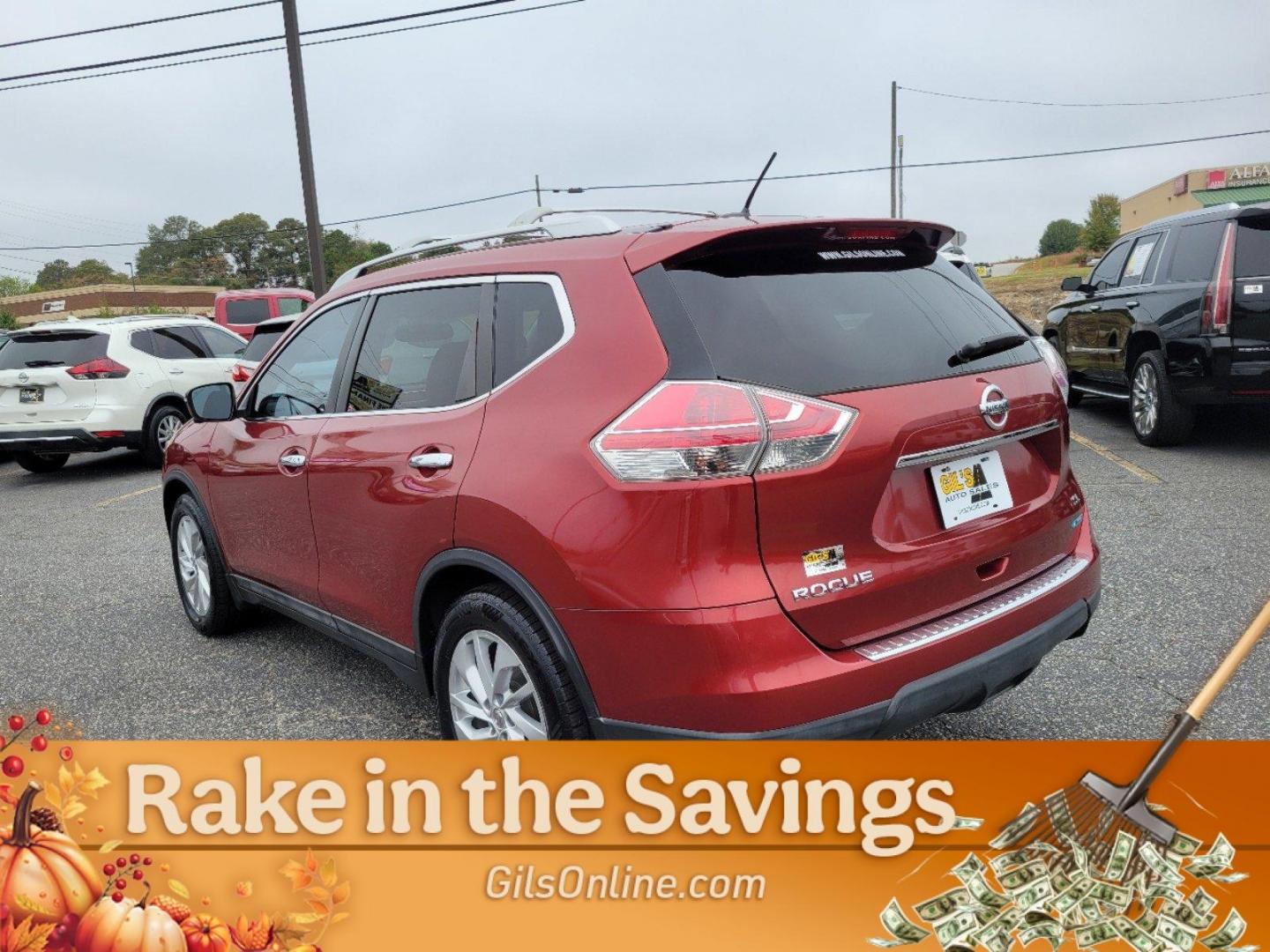 2014 Cayenne Red /Almond Nissan Rogue SL (5N1AT2MT5EC) with an Regular Unleaded I-4 2.5 L/152 engine, 1-Speed CVT w/OD transmission, located at 3959 U.S. 80 W, Phenix City, AL, 36870, (334) 297-4885, 32.469296, -85.135185 - 2014 Nissan Rogue SL - Photo#19