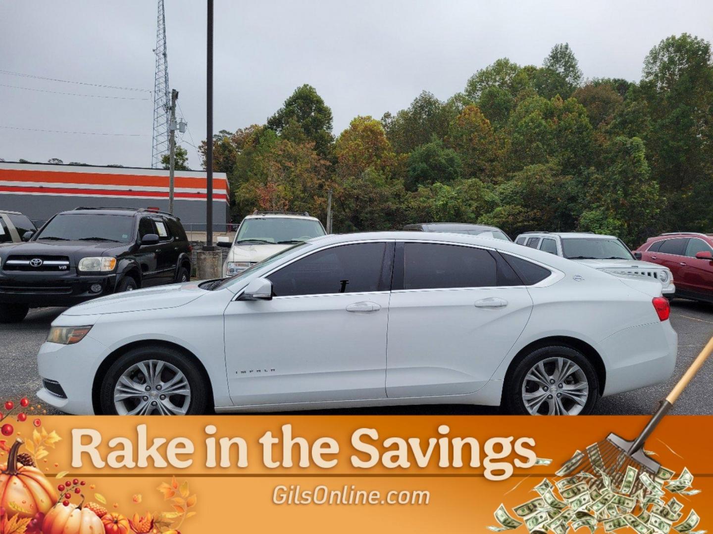 2014 Summit White /Jet Black/Dark Titanium Chevrolet Impala LT (2G1125S38E9) with an Gas/Ethanol V6 3.6L/217 engine, 6-Speed Automatic transmission, located at 5115 14th Ave., Columbus, GA, 31904, (706) 323-0345, 32.511494, -84.971046 - 2014 Chevrolet Impala LT - Photo#17