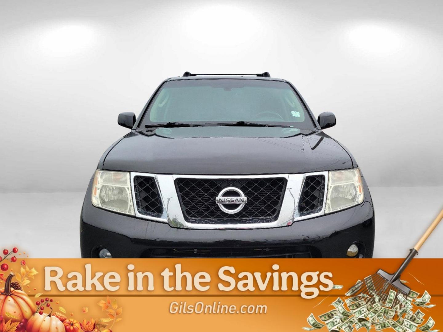 2012 Super Black /Graphite Nissan Pathfinder SV (5N1AR1NB1CC) with an Gas V6 4.0L/241 engine, 5-Speed Automatic w/manual mode transmission, located at 3959 U.S. 80 W, Phenix City, AL, 36870, (334) 297-4885, 32.469296, -85.135185 - 2012 Nissan Pathfinder SV - Photo#5