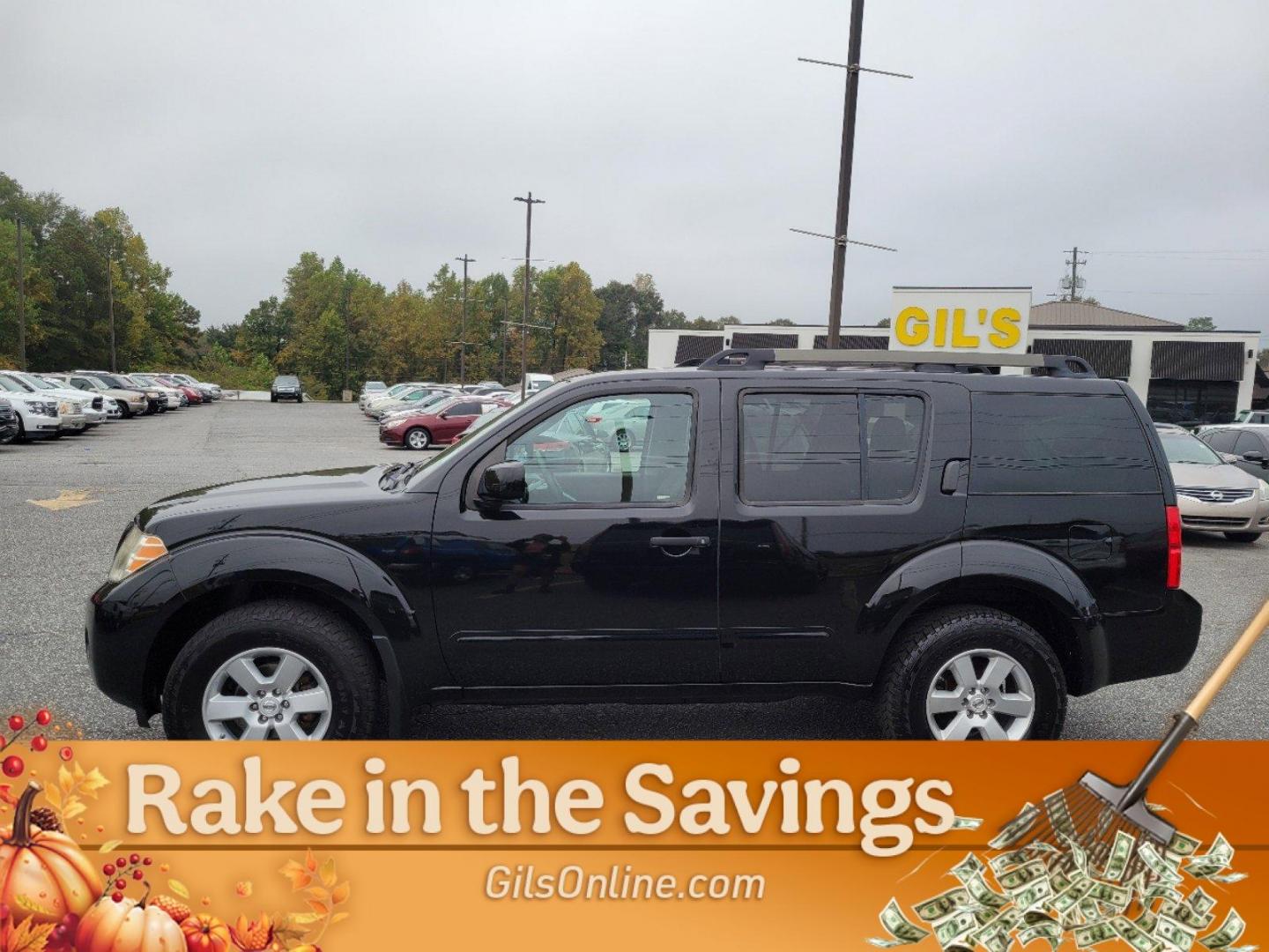 2012 Super Black /Graphite Nissan Pathfinder SV (5N1AR1NB1CC) with an Gas V6 4.0L/241 engine, 5-Speed Automatic w/manual mode transmission, located at 3959 U.S. 80 W, Phenix City, AL, 36870, (334) 297-4885, 32.469296, -85.135185 - 2012 Nissan Pathfinder SV - Photo#23