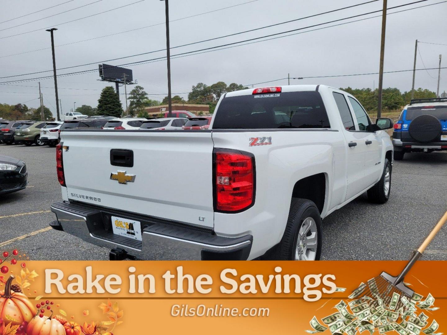 2014 Summit White /Jet Black Chevrolet Silverado 1500 LT (1GCRCREC0EZ) with an Gas/Ethanol V8 5.3L/325 engine, 6-Speed Automatic transmission, located at 804 22nd Ave, Phenix City, AL, 36870, (334) 297-1860, 32.484749, -85.024475 - 2014 Chevrolet Silverado 1500 LT - Photo#9