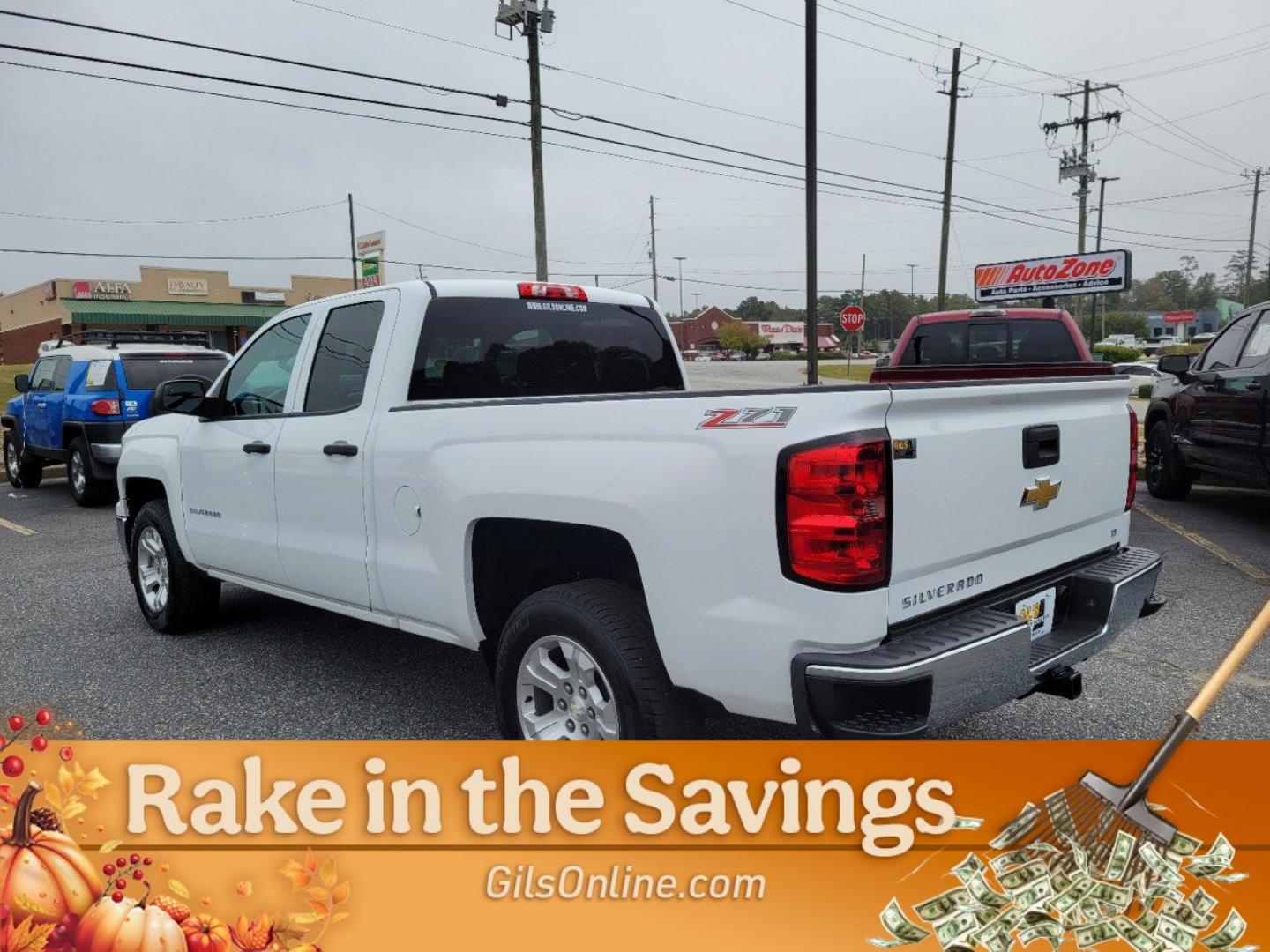 2014 Summit White /Jet Black Chevrolet Silverado 1500 LT (1GCRCREC0EZ) with an Gas/Ethanol V8 5.3L/325 engine, 6-Speed Automatic transmission, located at 804 22nd Ave, Phenix City, AL, 36870, (334) 297-1860, 32.484749, -85.024475 - 2014 Chevrolet Silverado 1500 LT - Photo#13