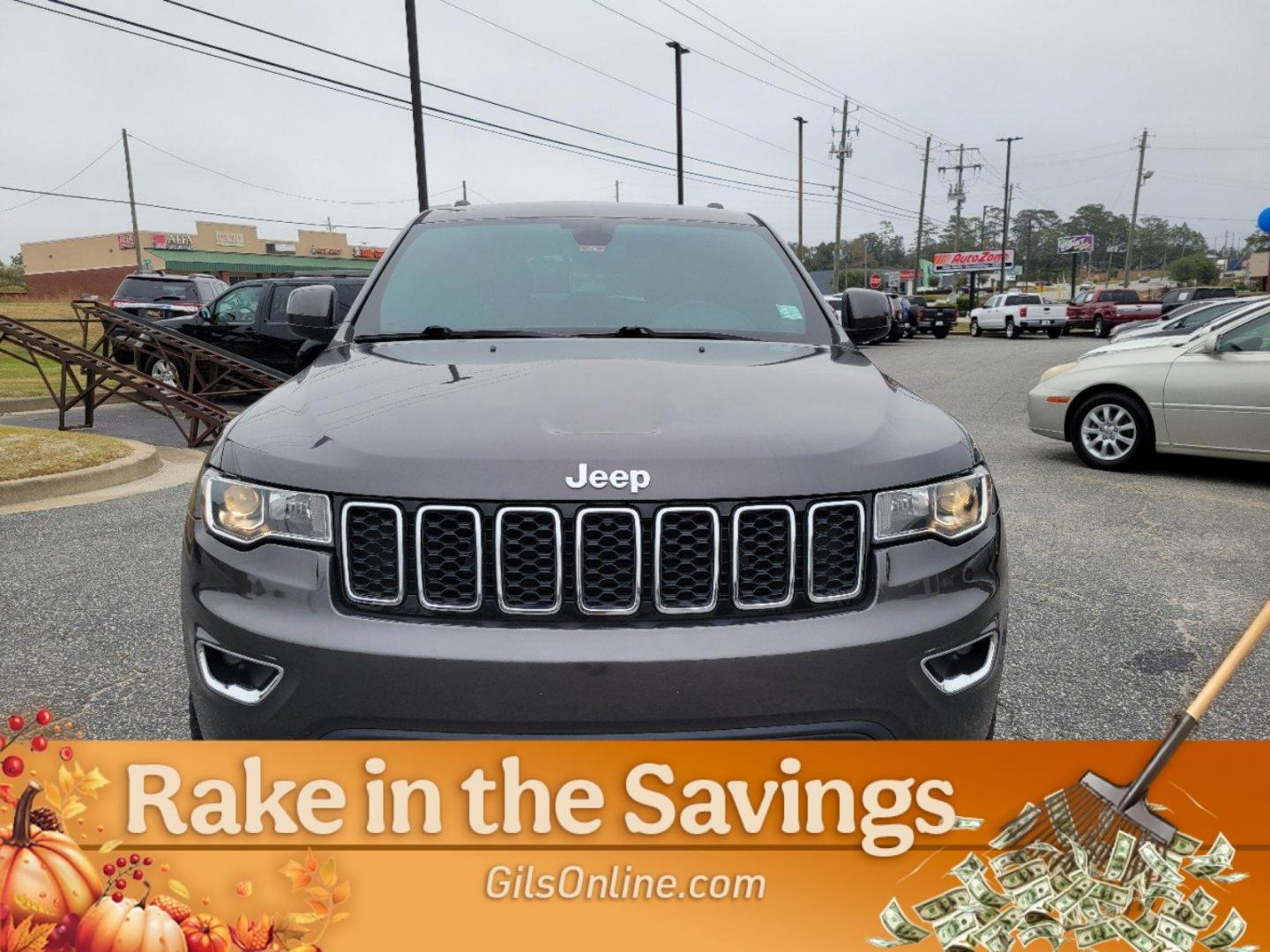 2018 Granite Crystal Metallic Clearcoat /Black Jeep Grand Cherokee Laredo E (1C4RJEAG4JC) with an Regular Unleaded V-6 3.6 L/220 engine, 8-Speed Automatic w/OD transmission, located at 804 22nd Ave, Phenix City, AL, 36870, (334) 297-1860, 32.484749, -85.024475 - 2018 Jeep Grand Cherokee Laredo E - Photo#4