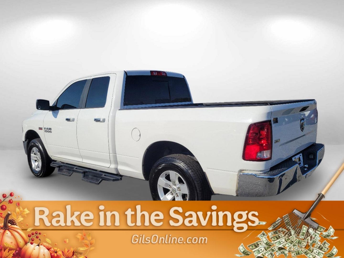 2015 Bright White Clearcoat /Diesel Gray/Black Ram 1500 SLT (1C6RR6GT0FS) with an Regular Unleaded V-8 5.7 L/345 engine, 8-Speed Automatic w/OD transmission, located at 804 22nd Ave, Phenix City, AL, 36870, (334) 297-1860, 32.484749, -85.024475 - 2015 Ram 1500 SLT - Photo#6