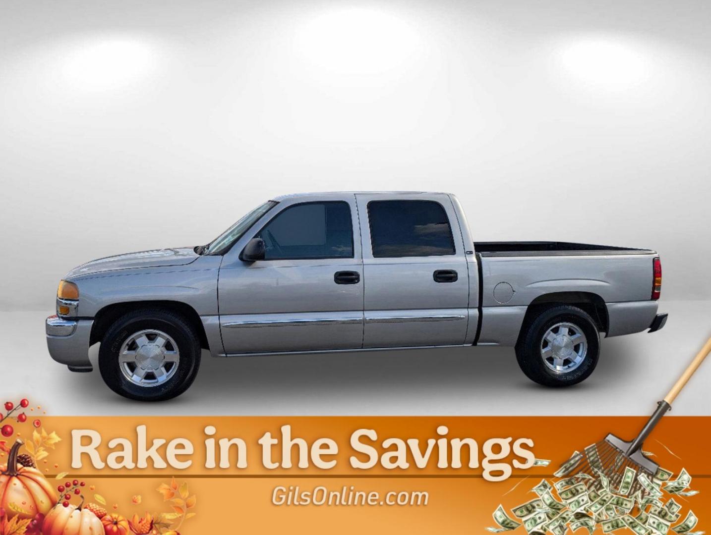 2005 Silver Birch Metallic /Dark Pewter GMC Sierra 1500 SLE (2GTEC13T651) with an Gas V8 5.3L/325 engine, 4-Speed Automatic w/OD transmission, located at 804 22nd Ave, Phenix City, AL, 36870, (334) 297-1860, 32.484749, -85.024475 - 2005 GMC Sierra 1500 SLE - Photo#7