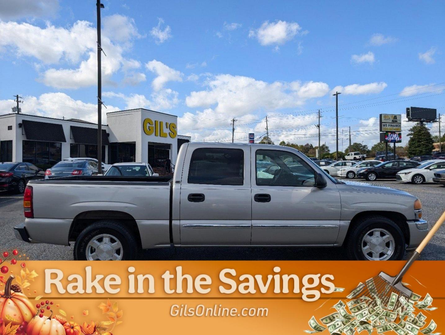 2005 Silver Birch Metallic /Dark Pewter GMC Sierra 1500 SLE (2GTEC13T651) with an Gas V8 5.3L/325 engine, 4-Speed Automatic w/OD transmission, located at 804 22nd Ave, Phenix City, AL, 36870, (334) 297-1860, 32.484749, -85.024475 - 2005 GMC Sierra 1500 SLE - Photo#14