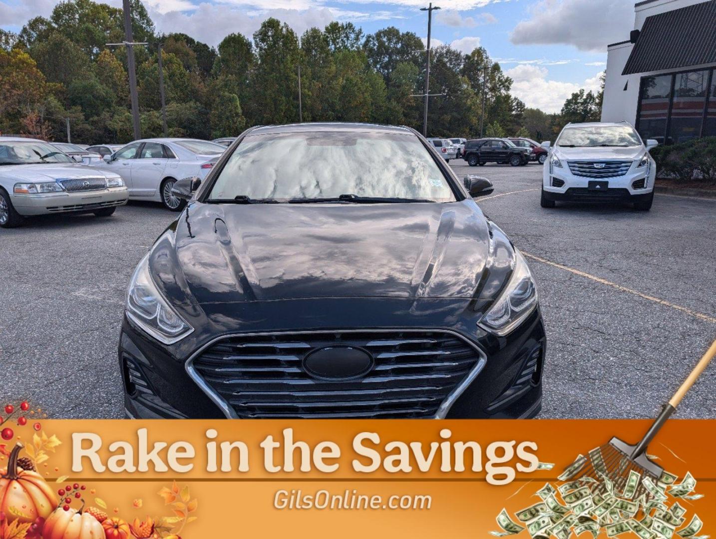 2018 Phantom Black /Gray Hyundai Sonata Limited (5NPE34AF8JH) with an Regular Unleaded I-4 2.4 L/144 engine, 6-Speed Automatic w/OD transmission, located at 5115 14th Ave., Columbus, GA, 31904, (706) 323-0345, 32.511494, -84.971046 - 2018 Hyundai Sonata Limited - Photo#9