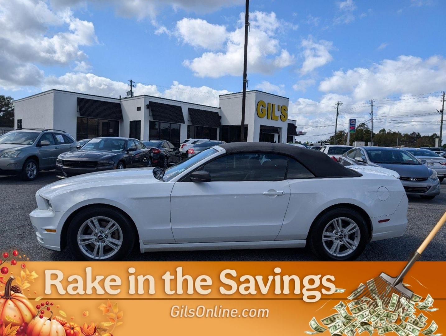 2014 White Ford Mustang V6 (1ZVBP8EM3E5) with an Regular Unleaded V-6 3.7 L/228 engine, located at 1430 Gateway Drive, Opelika, AL, 36801, (334) 239-0944, 32.637871, -85.409790 - 2014 Ford Mustang V6 - Photo#29