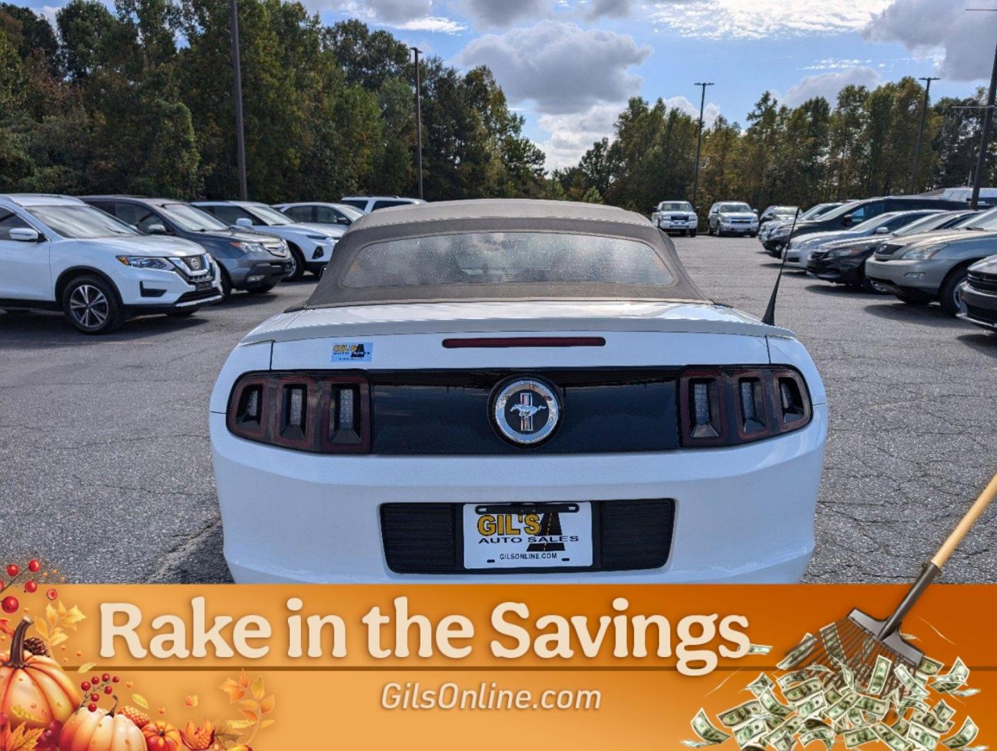 2014 White Ford Mustang V6 (1ZVBP8EM3E5) with an Regular Unleaded V-6 3.7 L/228 engine, located at 1430 Gateway Drive, Opelika, AL, 36801, (334) 239-0944, 32.637871, -85.409790 - 2014 Ford Mustang V6 - Photo#22