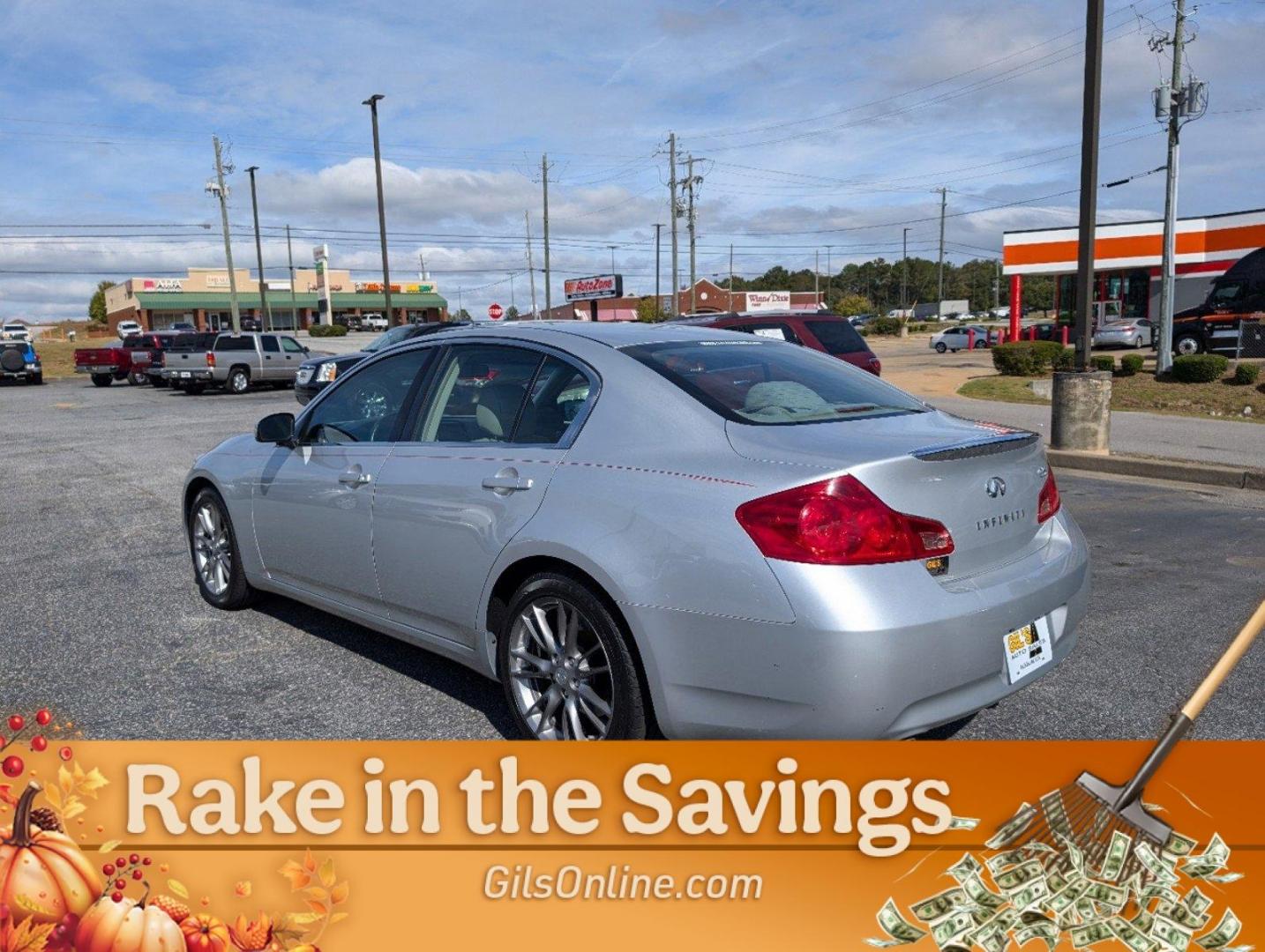 2007 Silver INFINITI G35 Sedan (JNKBV61E67M) with an Gas V6 3.5L/213 engine, located at 3959 U.S. 80 W, Phenix City, AL, 36870, (334) 297-4885, 32.469296, -85.135185 - 2007 INFINITI G35 Sedan - Photo#14