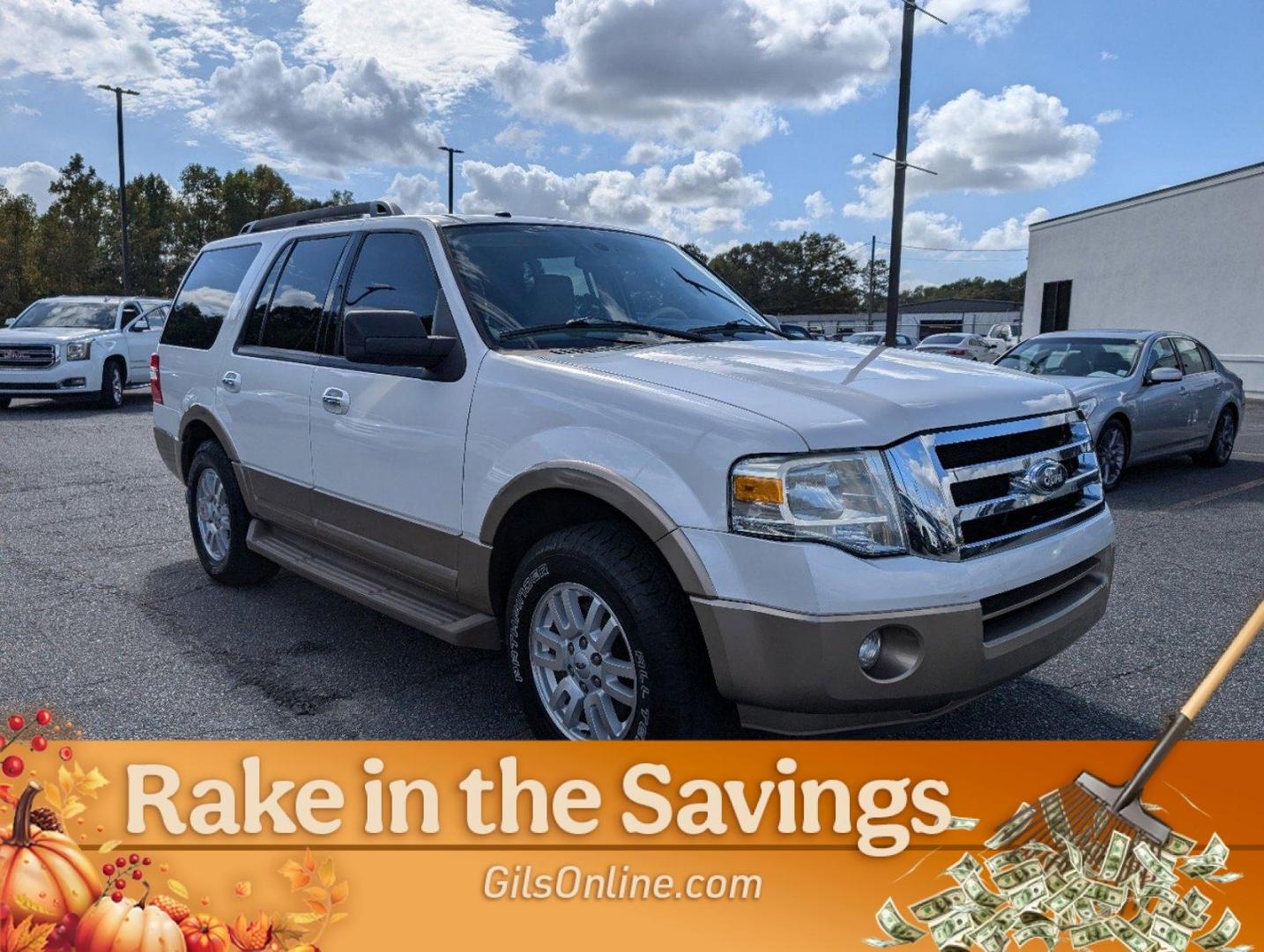 2012 White Ford Expedition XLT (1FMJU1H58CE) with an Gas/Ethanol V8 5.4L/330 engine, 6-Speed Automatic transmission, located at 521 Old Farm Lane Rd, Prattville, AL, 36066, (334) 325-1505, 32.482460, -86.416367 - 2012 Ford Expedition XLT - Photo#9