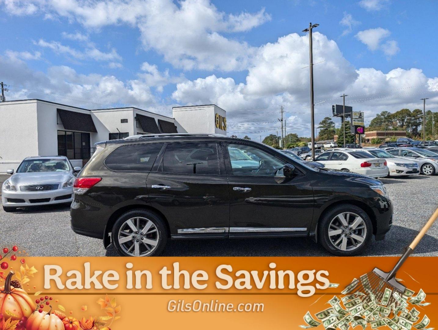 2015 Midnight Jade /Charcoal Nissan Pathfinder Platinum (5N1AR2MN6FC) with an Regular Unleaded V-6 3.5 L/213 engine, 1-Speed CVT w/OD transmission, located at 5115 14th Ave., Columbus, GA, 31904, (706) 323-0345, 32.511494, -84.971046 - 2015 Nissan Pathfinder Platinum - Photo#15