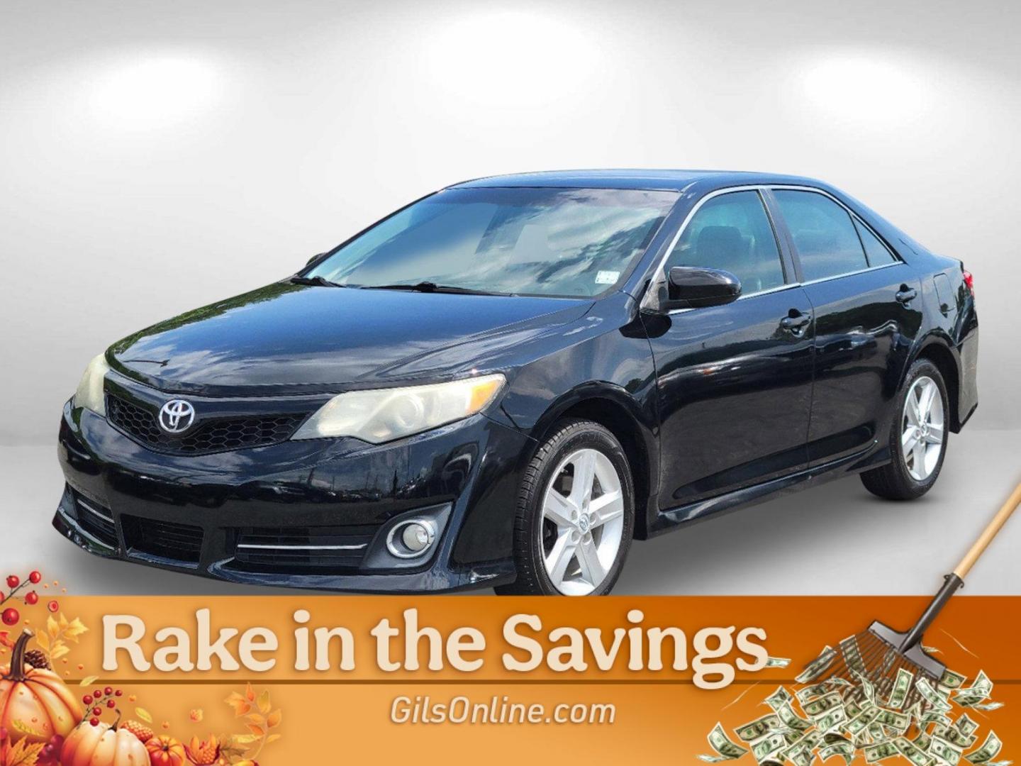 2014 Black Toyota Camry SE (4T1BF1FK9EU) with an Regular Unleaded I-4 2.5 L/152 engine, 6-Speed Automatic w/OD transmission, located at 5115 14th Ave., Columbus, GA, 31904, (706) 323-0345, 32.511494, -84.971046 - 2014 Toyota Camry SE - Photo#0