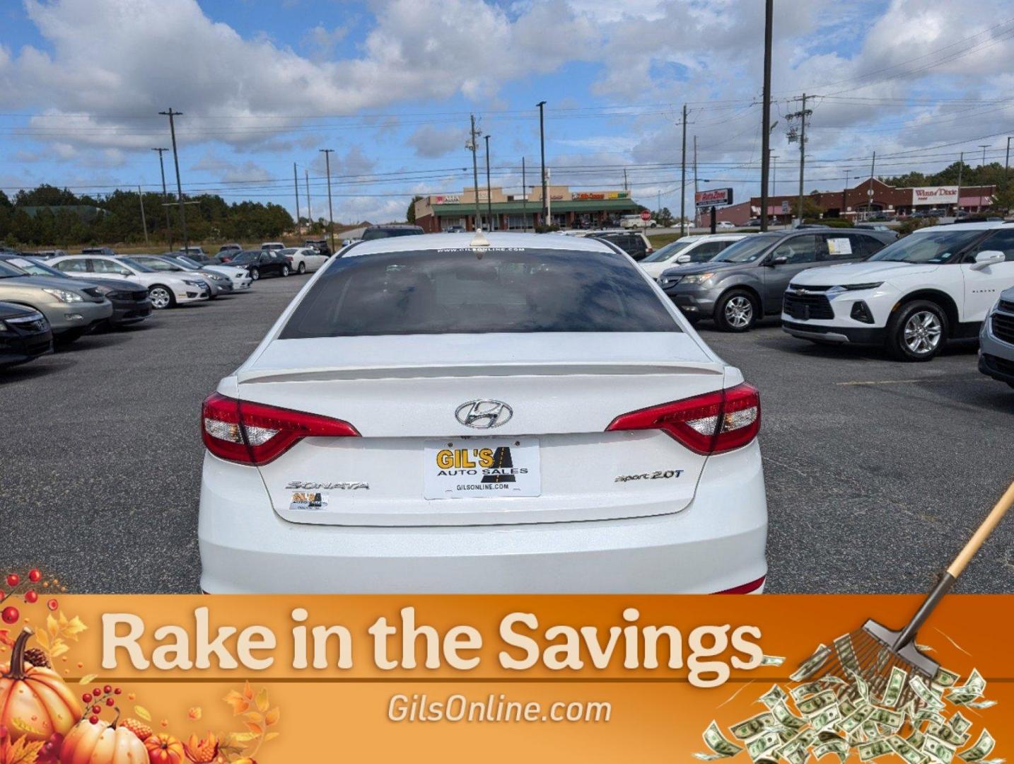 2015 Quartz White Pearl /Black Hyundai Sonata 2.0T Sport (5NPE34AB5FH) with an Intercooled Turbo Regular Unleaded I-4 2.0 L/122 engine, 6-Speed Automatic w/OD transmission, located at 3959 U.S. 80 W, Phenix City, AL, 36870, (334) 297-4885, 32.469296, -85.135185 - 2015 Hyundai Sonata 2.0T Sport - Photo#11