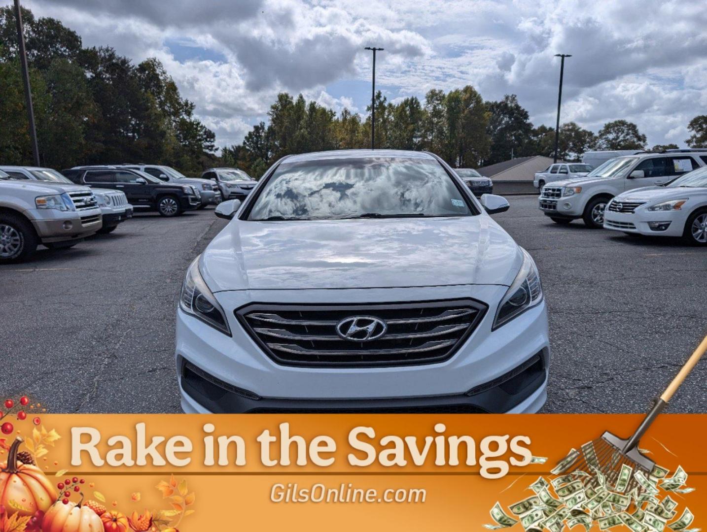 2015 Quartz White Pearl /Black Hyundai Sonata 2.0T Sport (5NPE34AB5FH) with an Intercooled Turbo Regular Unleaded I-4 2.0 L/122 engine, 6-Speed Automatic w/OD transmission, located at 3959 U.S. 80 W, Phenix City, AL, 36870, (334) 297-4885, 32.469296, -85.135185 - 2015 Hyundai Sonata 2.0T Sport - Photo#3