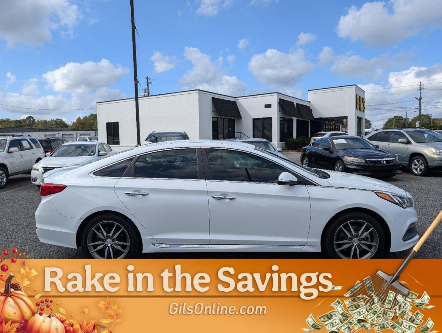 2015 Quartz White Pearl /Black Hyundai Sonata 2.0T Sport (5NPE34AB5FH) with an Intercooled Turbo Regular Unleaded I-4 2.0 L/122 engine, 6-Speed Automatic w/OD transmission, located at 3959 U.S. 80 W, Phenix City, AL, 36870, (334) 297-4885, 32.469296, -85.135185 - 2015 Hyundai Sonata 2.0T Sport - Photo#8