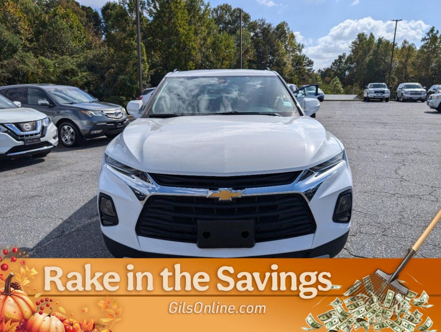 2020 Summit White /Jet Black Chevrolet Blazer LT (3GNKBBRA5LS) with an Gas I4 2.5L/ engine, 9-Speed Automatic transmission, located at 3959 U.S. 80 W, Phenix City, AL, 36870, (334) 297-4885, 32.469296, -85.135185 - 2020 Chevrolet Blazer LT - Photo#4