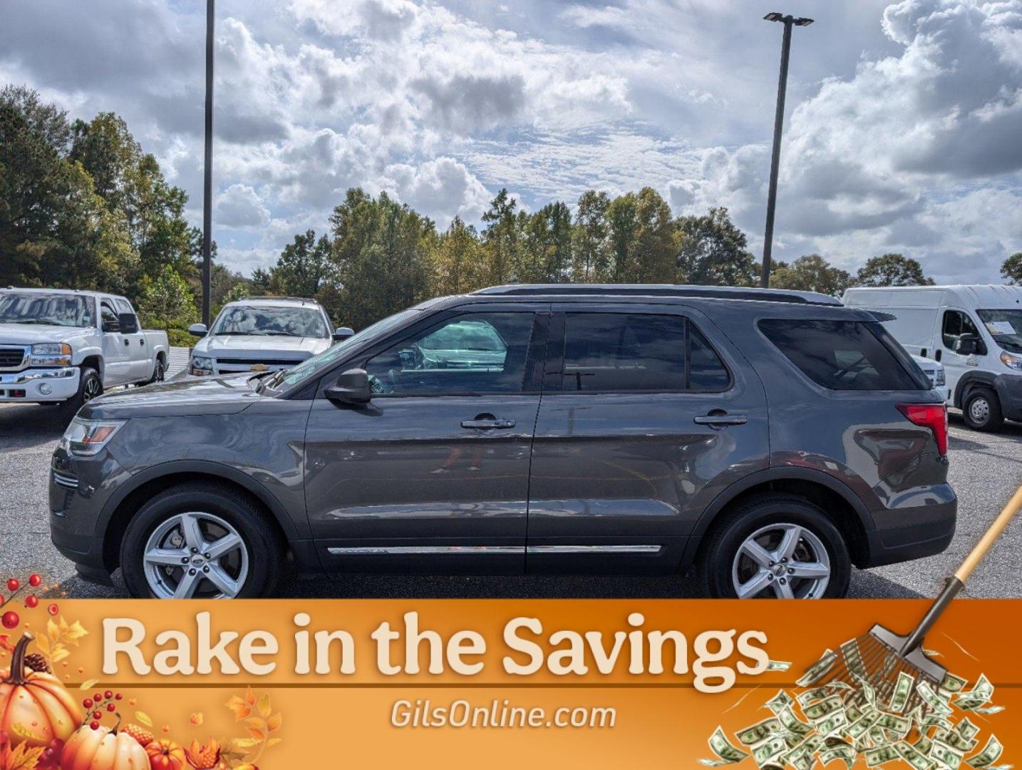 2019 Gray Ford Explorer XLT (1FM5K7D88KG) with an Regular Unleaded V-6 3.5 L/213 engine, 6-Speed Automatic w/OD transmission, located at 3959 U.S. 80 W, Phenix City, AL, 36870, (334) 297-4885, 32.469296, -85.135185 - 2019 Ford Explorer XLT - Photo#19