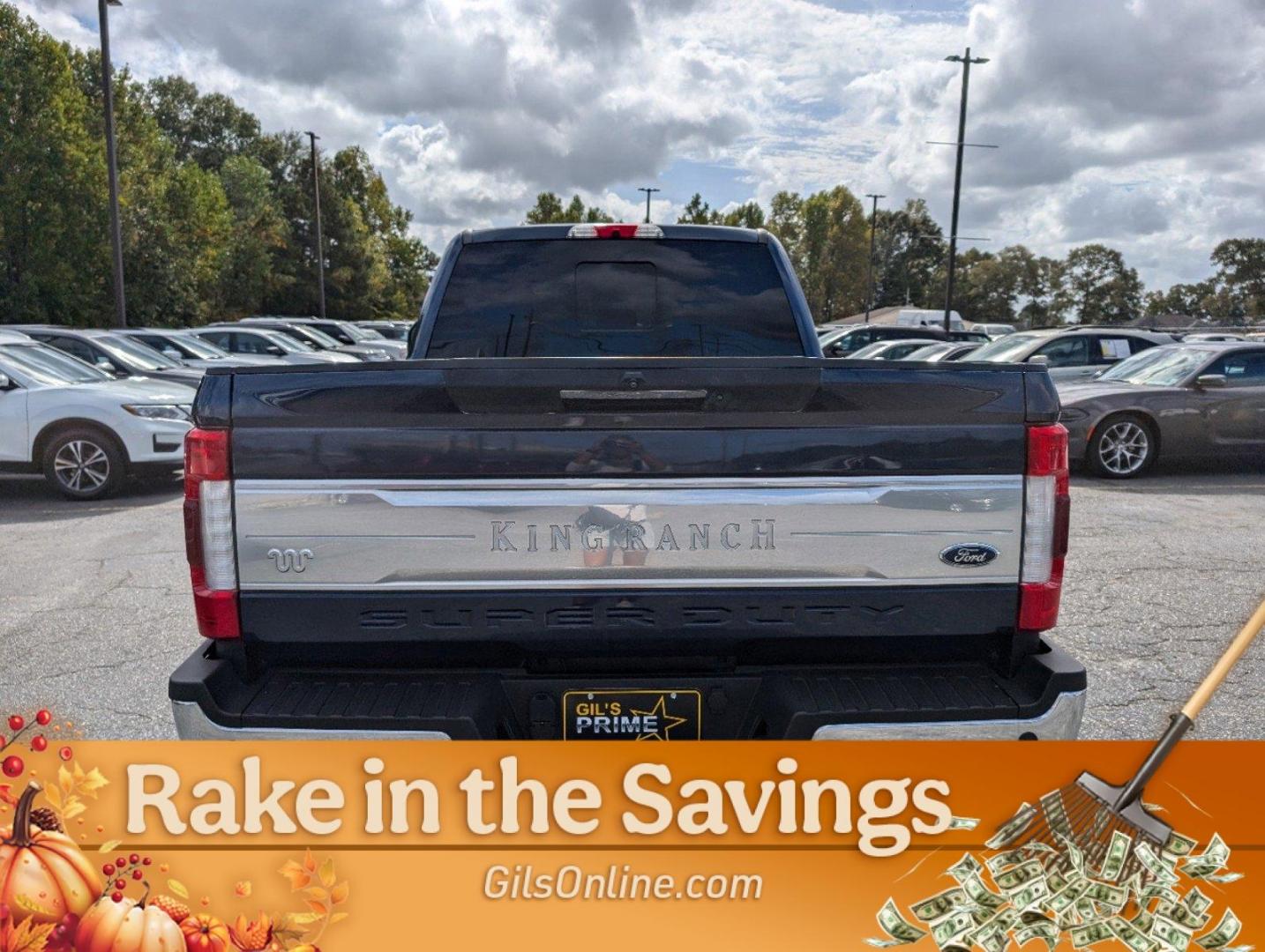 2019 Blue Ford Super Duty F-250 SRW King Ranch (1FT7W2BT0KE) with an Intercooled Turbo Diesel V-8 6.7 L/406 engine, 6-Speed Automatic w/OD transmission, located at 3959 U.S. 80 W, Phenix City, AL, 36870, (334) 297-4885, 32.469296, -85.135185 - 2019 Ford Super Duty F-250 SRW King Ranch - Photo#17