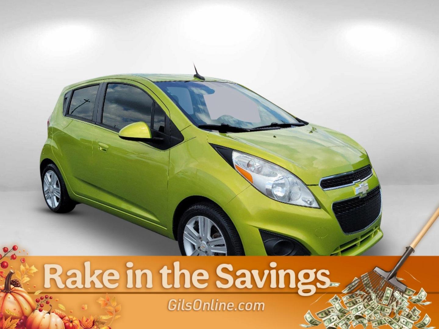 2013 Jalapeno /Green w/Green trim Chevrolet Spark LT (KL8CD6S96DC) with an Gas I4 1.2L/73 engine, 4-Speed Automatic transmission, located at 7000 Northlake Connector, Columbus, GA, 31904, (706) 987-8085, 32.524975, -84.978134 - 2013 Chevrolet Spark LT - Photo#5