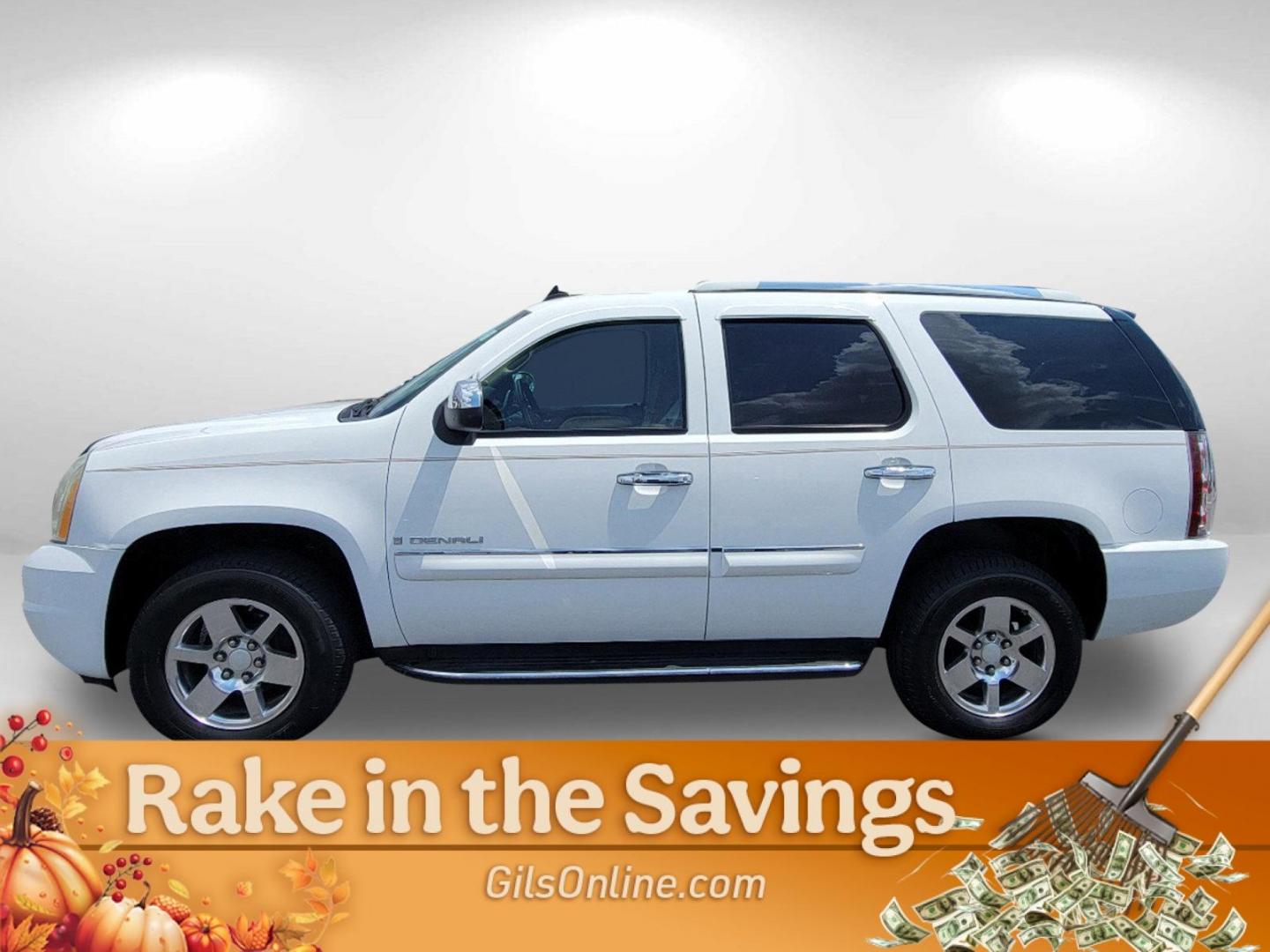 2007 Summit White GMC Yukon Denali (1GKFK63857J) with an Gas V8 6.2L/378 engine, 6-Speed Automatic w/OD transmission, located at 5115 14th Ave., Columbus, GA, 31904, (706) 323-0345, 32.511494, -84.971046 - 2007 GMC Yukon Denali - Photo#7