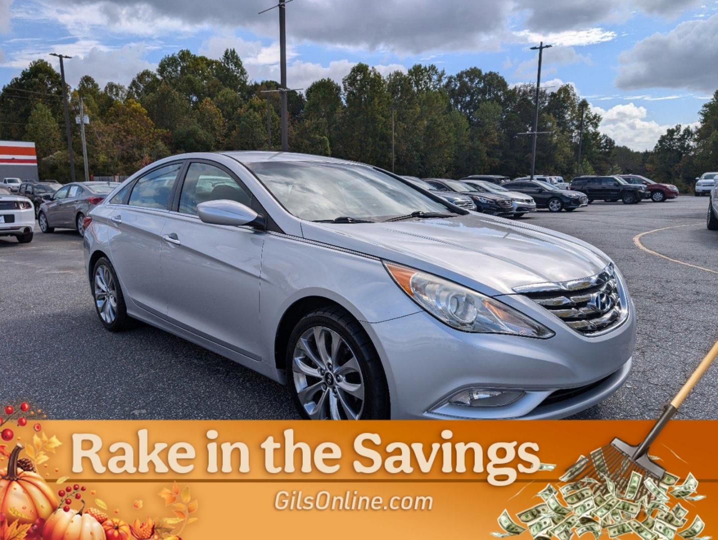 2012 /Gray Hyundai Sonata 2.4L SE (5NPEC4AC5CH) with an Gas I4 2.4L/144 engine, 6-Speed Automatic w/manual shift transmission, located at 3959 U.S. 80 W, Phenix City, AL, 36870, (334) 297-4885, 32.469296, -85.135185 - 2012 Hyundai Sonata 2.4L SE - Photo#7