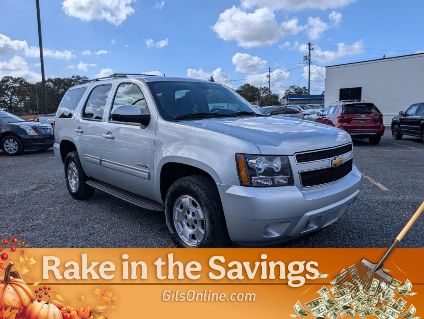 2013 /Ebony Chevrolet Tahoe LS (1GNSKAE08DR) with an Gas/Ethanol V8 5.3L/323 engine, 6-Speed Automatic transmission, located at 3959 U.S. 80 W, Phenix City, AL, 36870, (334) 297-4885, 32.469296, -85.135185 - 2013 Chevrolet Tahoe LS - Photo#6