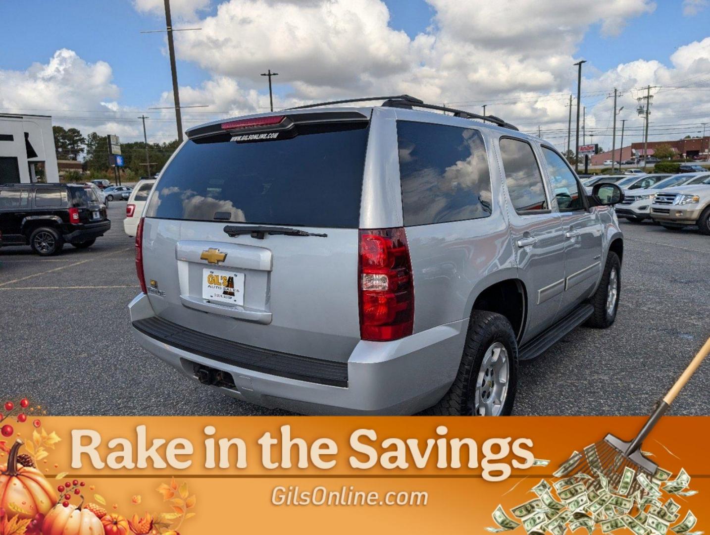 2013 /Ebony Chevrolet Tahoe LS (1GNSKAE08DR) with an Gas/Ethanol V8 5.3L/323 engine, 6-Speed Automatic transmission, located at 3959 U.S. 80 W, Phenix City, AL, 36870, (334) 297-4885, 32.469296, -85.135185 - 2013 Chevrolet Tahoe LS - Photo#13