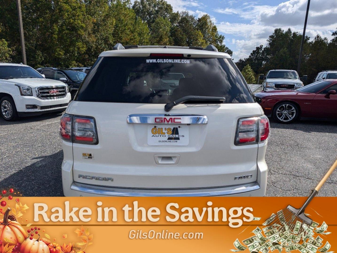 2013 /Ebony GMC Acadia SLE (1GKKVPKD9DJ) with an Gas V6 3.6L/220 engine, 6-Speed Automatic transmission, located at 5115 14th Ave., Columbus, GA, 31904, (706) 323-0345, 32.511494, -84.971046 - 2013 GMC Acadia SLE - Photo#15