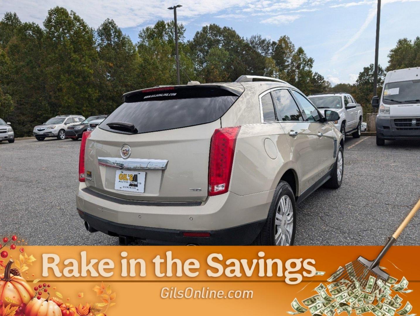 2016 /Ebony with Ebony accents Cadillac SRX Luxury Collection (3GYFNEE36GS) with an Gas V6 3.6L/217 engine, 6-Speed Automatic w/Manual Shift transmission, located at 804 22nd Ave, Phenix City, AL, 36870, (334) 297-1860, 32.484749, -85.024475 - 2016 Cadillac SRX Luxury Collection - Photo#13