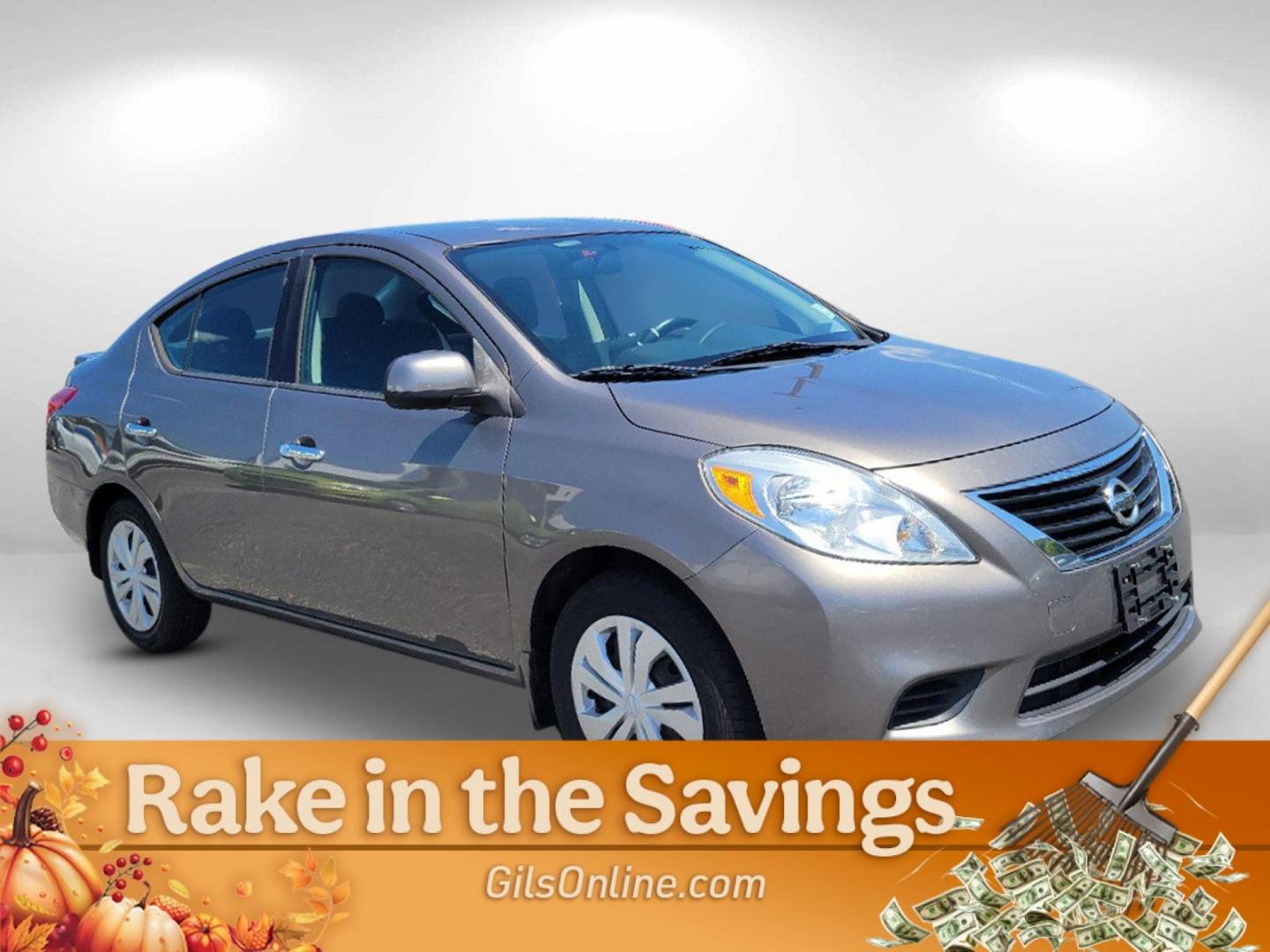 2014 Titanium /Charcoal Nissan Versa SV (3N1CN7AP4EK) with an Regular Unleaded I-4 1.6 L/98 engine, 1-Speed CVT w/OD transmission, located at 7000 Northlake Connector, Columbus, GA, 31904, (706) 987-8085, 32.524975, -84.978134 - 2014 Nissan Versa SV - Photo#2