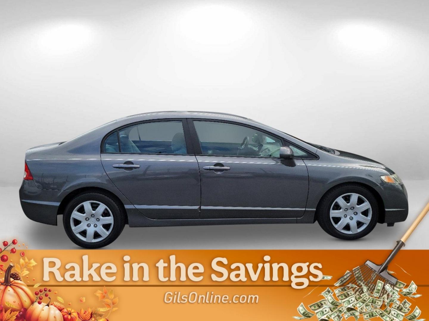 2009 Gray Honda Civic Sdn LX (2HGFA16579H) with an Gas I4 1.8L/110 engine, 5-Speed Automatic transmission, located at 3959 U.S. 80 W, Phenix City, AL, 36870, (334) 297-4885, 32.469296, -85.135185 - 2009 Honda Civic Sdn LX - Photo#7