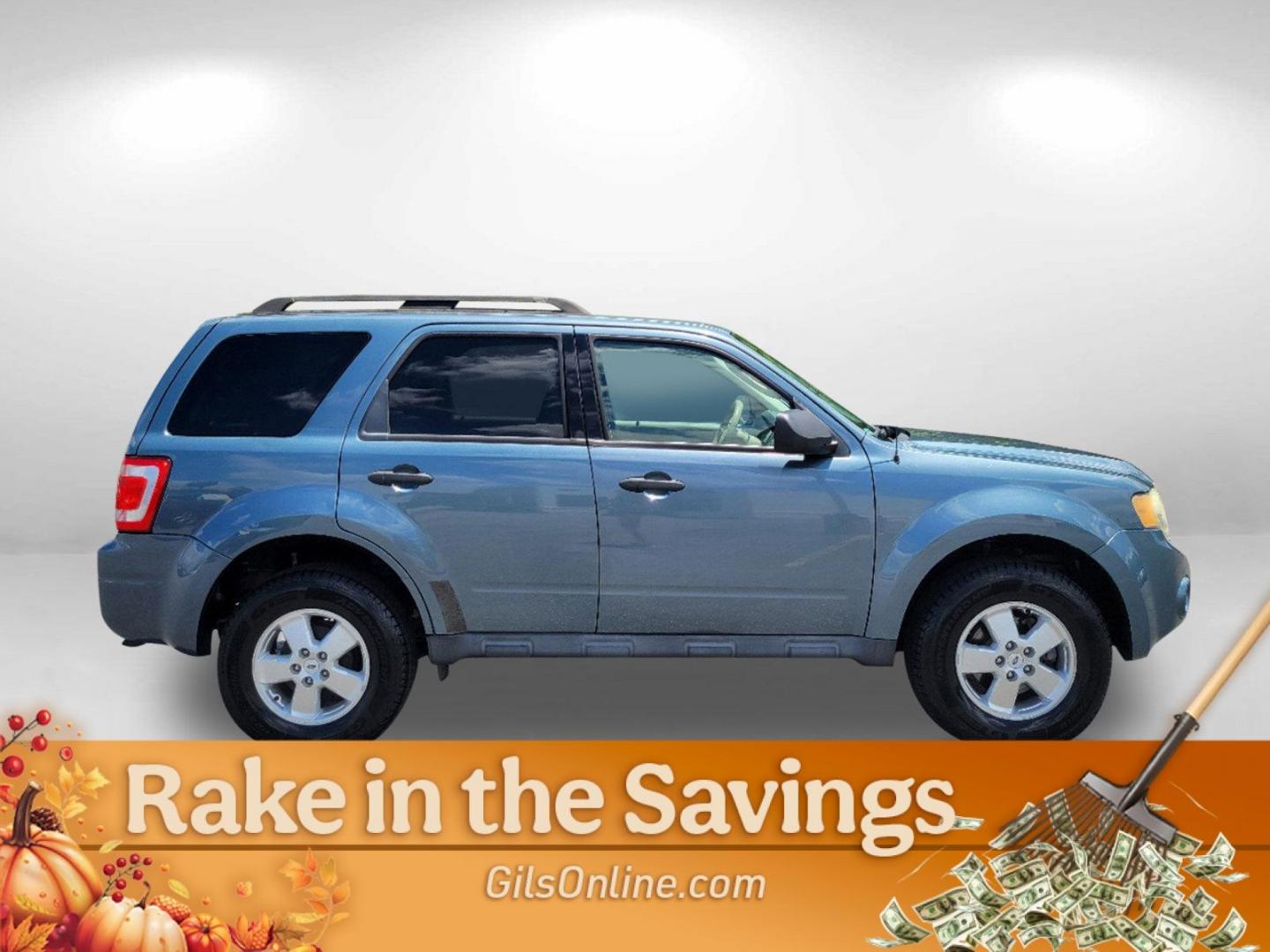 2011 Blue Ford Escape XLT (1FMCU0D73BK) with an Gas I4 2.5L/152 engine, 6-Speed Automatic transmission, located at 804 22nd Ave, Phenix City, AL, 36870, (334) 297-1860, 32.484749, -85.024475 - 2011 Ford Escape XLT - Photo#3