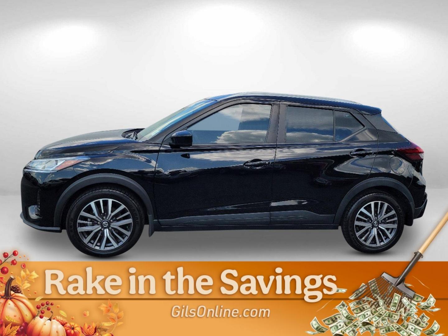 2021 Super Black /Charcoal Nissan Kicks SV (3N1CP5CV9ML) with an 1.6L L4 engine, CVT transmission, located at 1430 Gateway Drive, Opelika, AL, 36801, (334) 239-0944, 32.637871, -85.409790 - 2021 Nissan Kicks SV - Photo#6