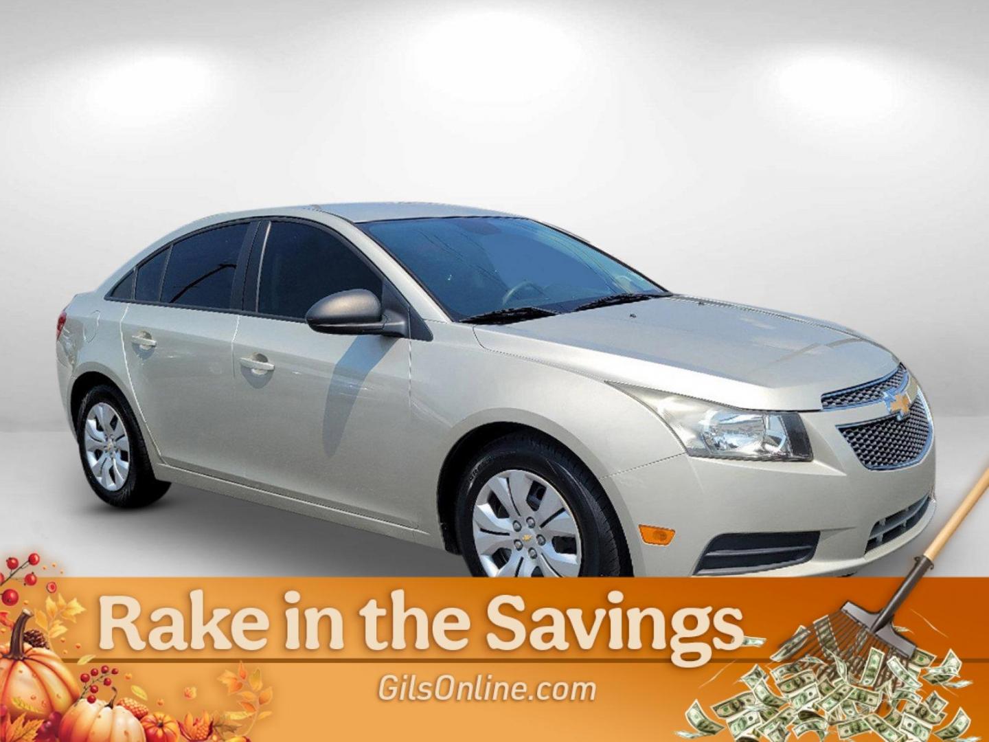 2013 Champagne Silver Metallic /Jet Black/Medium Titanium Chevrolet Cruze LS (1G1PA5SH9D7) with an Gas I4 1.8L/110 engine, 6-Speed Automatic transmission, located at 804 22nd Ave, Phenix City, AL, 36870, (334) 297-1860, 32.484749, -85.024475 - 2013 Chevrolet Cruze LS - Photo#3