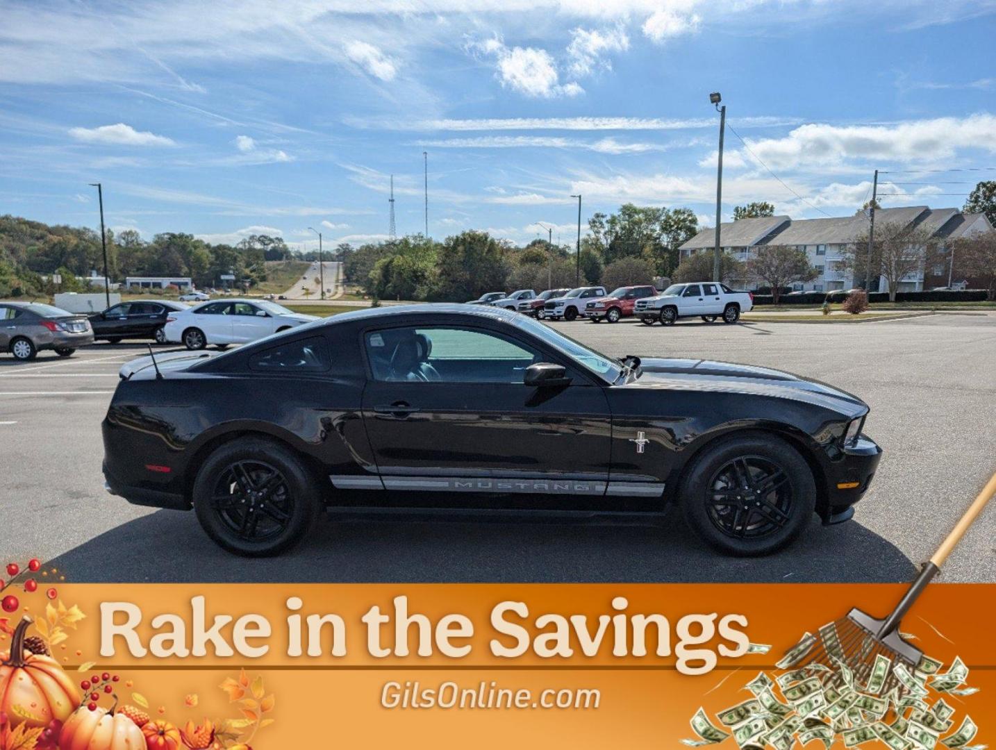 2012 Ford Mustang (1ZVBP8AM2C5) with an Gas V6 3.7L/227 engine, located at 521 Old Farm Lane Rd, Prattville, AL, 36066, (334) 325-1505, 32.482460, -86.416367 - 2012 Ford Mustang - Photo#3