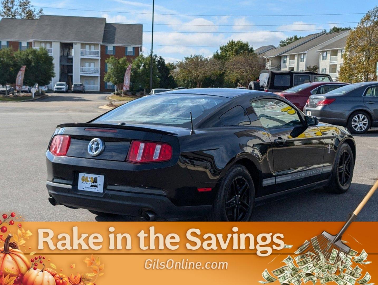 2012 Ford Mustang (1ZVBP8AM2C5) with an Gas V6 3.7L/227 engine, located at 521 Old Farm Lane Rd, Prattville, AL, 36066, (334) 325-1505, 32.482460, -86.416367 - 2012 Ford Mustang - Photo#4