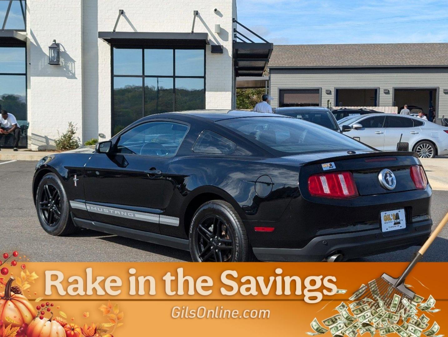 2012 Ford Mustang (1ZVBP8AM2C5) with an Gas V6 3.7L/227 engine, located at 521 Old Farm Lane Rd, Prattville, AL, 36066, (334) 325-1505, 32.482460, -86.416367 - 2012 Ford Mustang - Photo#6