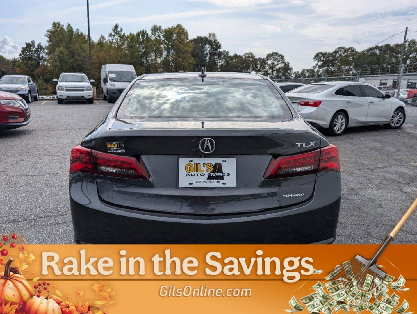 2015 Acura TLX V6 Tech (19UUB3F55FA) with an Premium Unleaded V-6 3.5 L/212 engine, 9-Speed Automatic w/OD transmission, located at 1430 Gateway Drive, Opelika, AL, 36801, (334) 239-0944, 32.637871, -85.409790 - 2015 Acura TLX V6 Tech - Photo#16