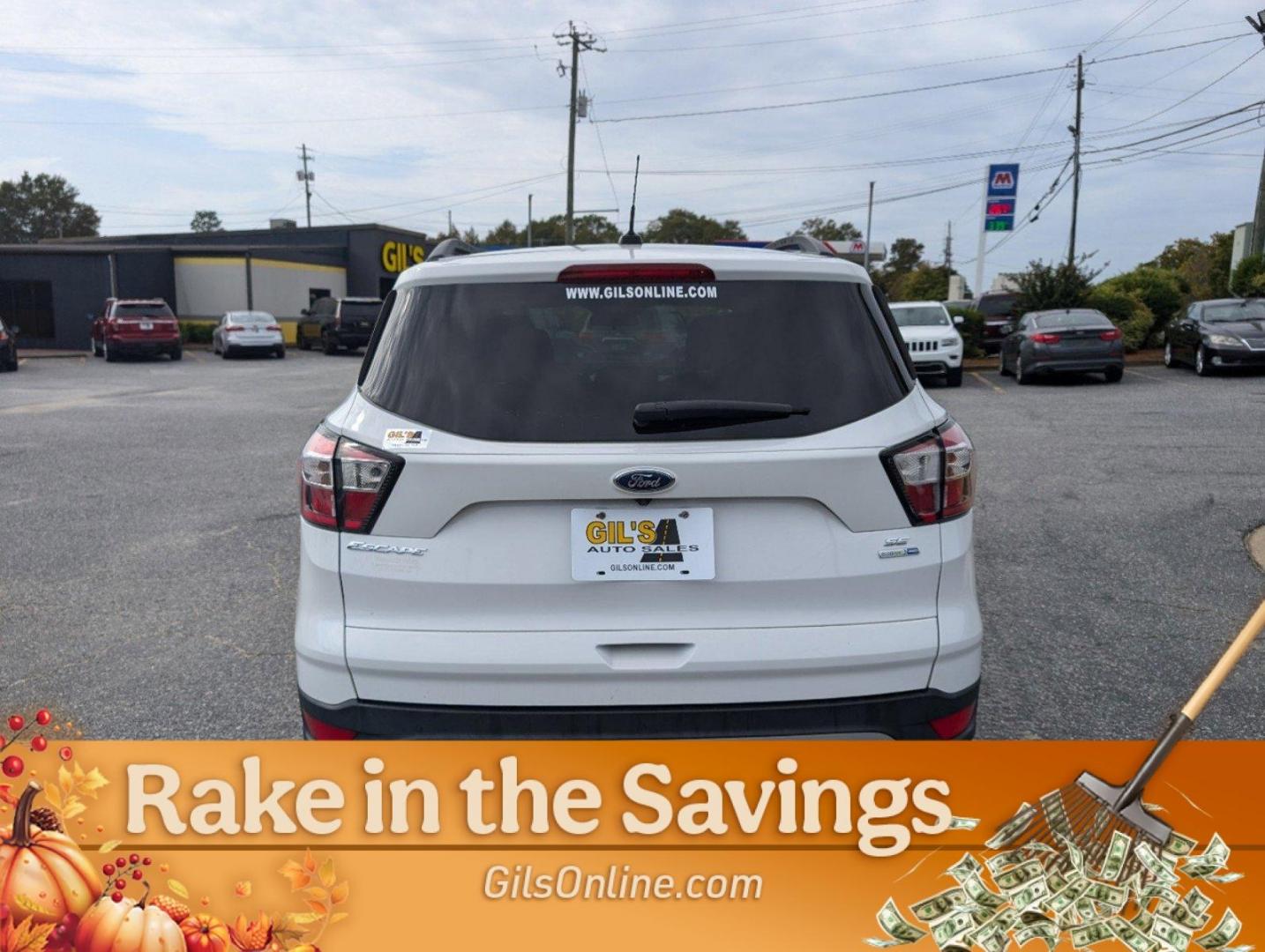 2018 Ford Escape SE (1FMCU9GD0JU) with an Intercooled Turbo Regular Unleaded I-4 1.5 L/91 engine, 6-Speed Automatic w/OD transmission, located at 521 Old Farm Lane Rd, Prattville, AL, 36066, (334) 325-1505, 32.482460, -86.416367 - 2018 Ford Escape SE - Photo#16