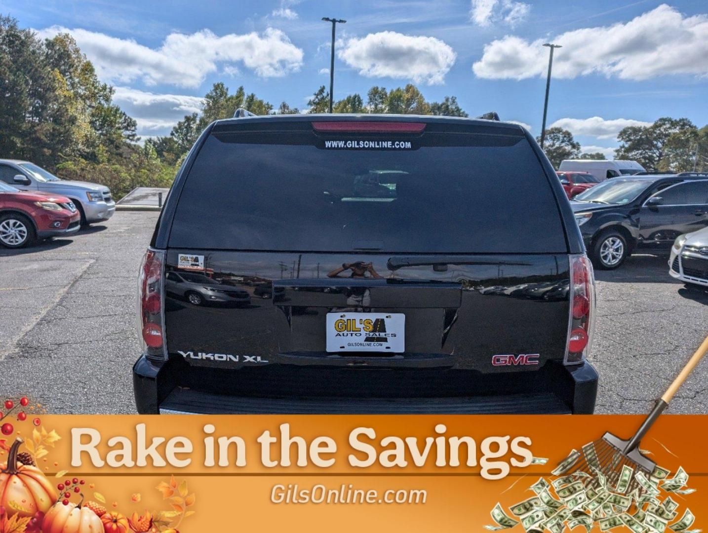 2013 /Ebony GMC Yukon XL Denali (1GKS1MEF4DR) with an Gas/Ethanol V8 6.2L/378 engine, 6-Speed Automatic transmission, located at 5115 14th Ave., Columbus, GA, 31904, (706) 323-0345, 32.511494, -84.971046 - 2013 GMC Yukon XL Denali - Photo#18