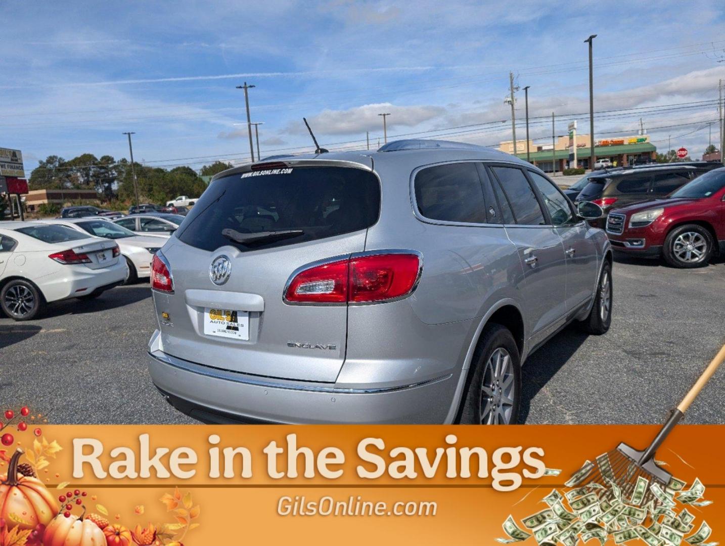 2015 /Light Titanium Buick Enclave Leather (5GAKRBKD6FJ) with an Gas V6 3.6L/217 engine, 6-Speed Automatic transmission, located at 3959 U.S. 80 W, Phenix City, AL, 36870, (334) 297-4885, 32.469296, -85.135185 - 2015 Buick Enclave Leather - Photo#10