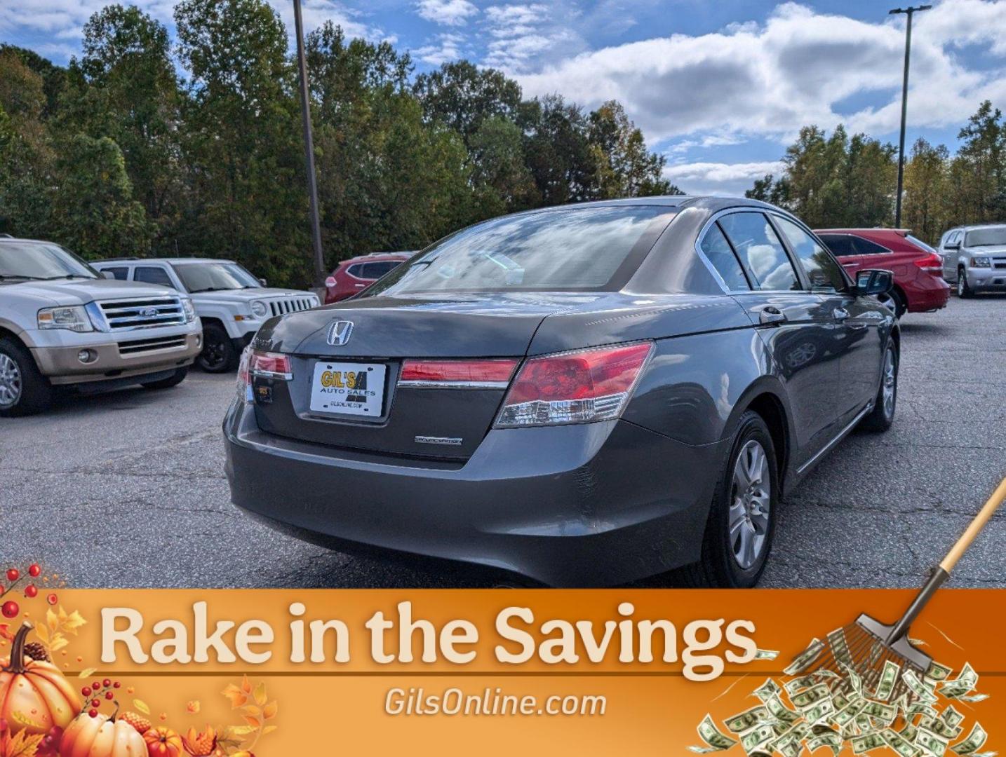 2011 Honda Accord Sdn SE (1HGCP2F67BA) with an Gas I4 2.4L/144 engine, 5-Speed Automatic transmission, located at 3959 U.S. 80 W, Phenix City, AL, 36870, (334) 297-4885, 32.469296, -85.135185 - 2011 Honda Accord Sdn SE - Photo#10