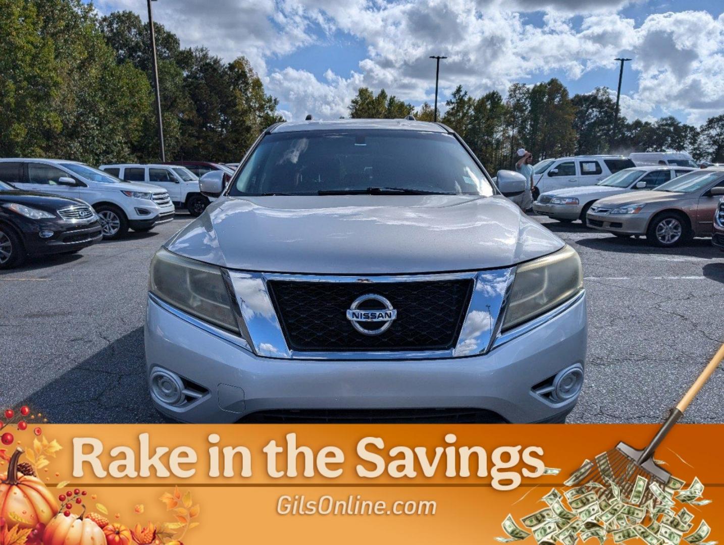 2014 /Charcoal Nissan Pathfinder S (5N1AR2MN4EC) with an Regular Unleaded V-6 3.5 L/213 engine, 1-Speed CVT w/OD transmission, located at 3959 U.S. 80 W, Phenix City, AL, 36870, (334) 297-4885, 32.469296, -85.135185 - 2014 Nissan Pathfinder S - Photo#2