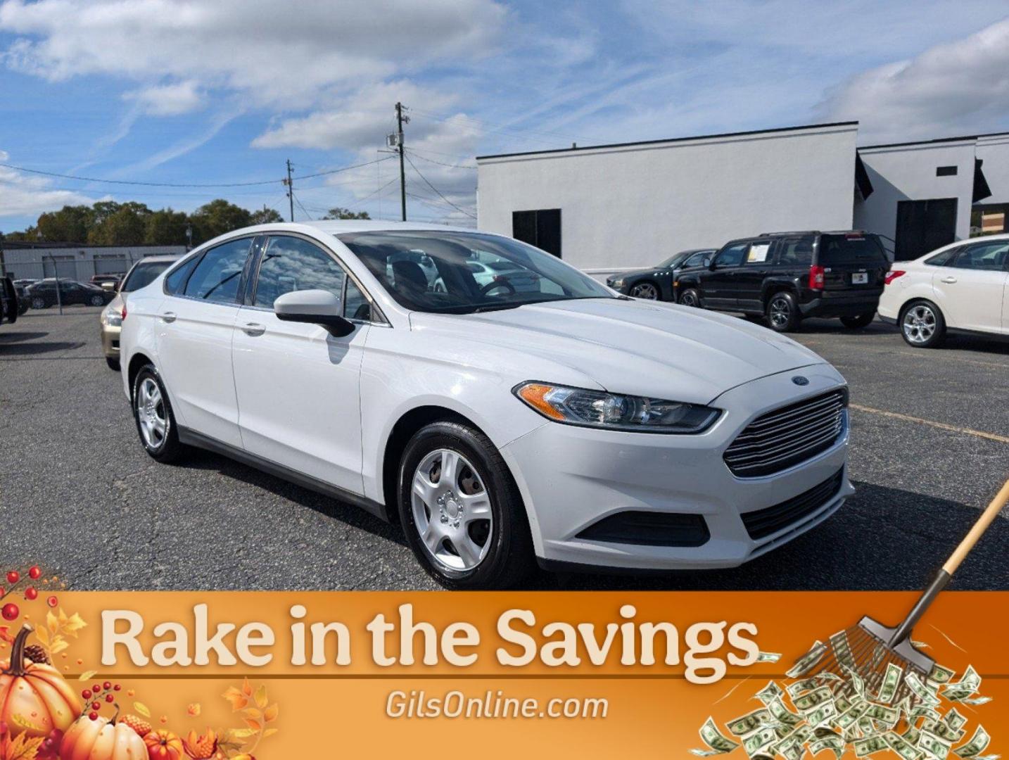 2013 Ford Fusion S (3FA6P0G72DR) with an Gas I4 2.5L/152 engine, 6-Speed Automatic w/Manual Shift transmission, located at 3959 U.S. 80 W, Phenix City, AL, 36870, (334) 297-4885, 32.469296, -85.135185 - 2013 Ford Fusion S - Photo#4