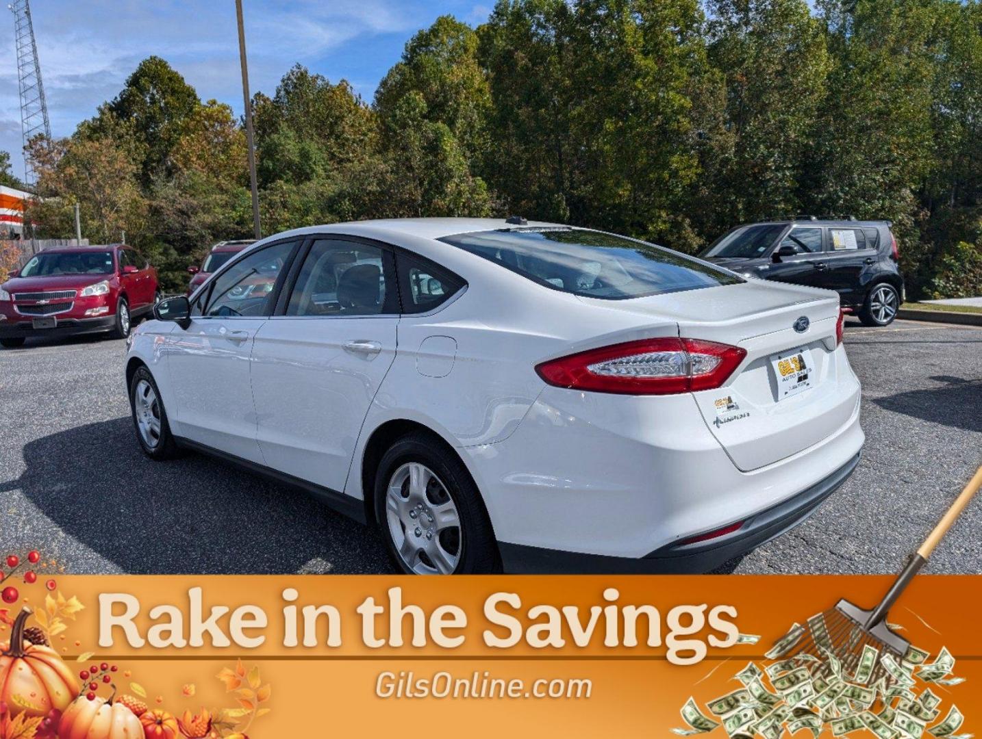 2013 Ford Fusion S (3FA6P0G72DR) with an Gas I4 2.5L/152 engine, 6-Speed Automatic w/Manual Shift transmission, located at 3959 U.S. 80 W, Phenix City, AL, 36870, (334) 297-4885, 32.469296, -85.135185 - 2013 Ford Fusion S - Photo#12