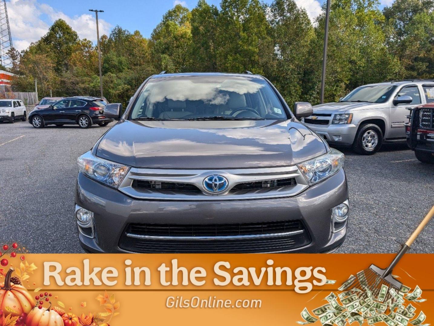 2013 Toyota Highlander Hybrid Limited (JTEDC3EH7D2) with an Gas/Electric V6 3.5L/211 engine, 1-Speed CVT Automatic transmission, located at 3959 U.S. 80 W, Phenix City, AL, 36870, (334) 297-4885, 32.469296, -85.135185 - 2013 Toyota Highlander Hybrid Limited - Photo#2