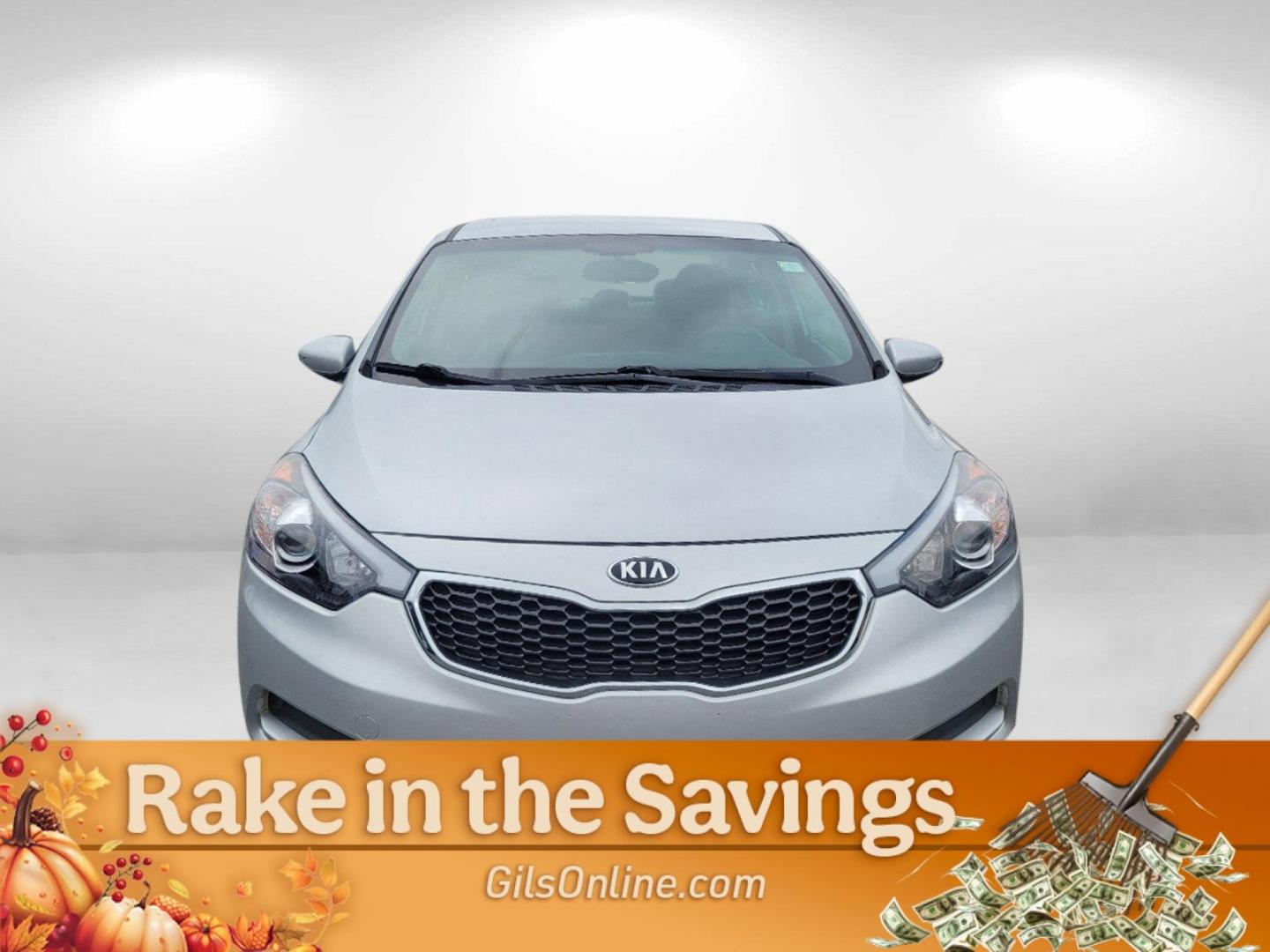 2016 Silky Silver /Gray Kia Forte LX (KNAFK4A65G5) with an Regular Unleaded I-4 1.8 L/110 engine, 6-Speed Automatic w/OD transmission, located at 3959 U.S. 80 W, Phenix City, AL, 36870, (334) 297-4885, 32.469296, -85.135185 - 2016 Kia Forte LX - Photo#1