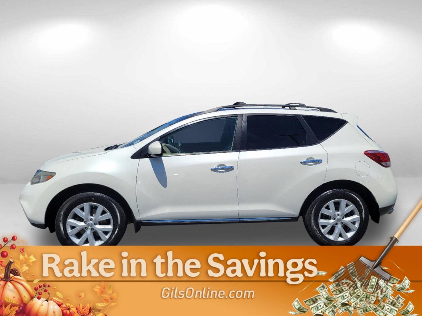 2012 Glacier Pearl /Beige Nissan Murano SL (JN8AZ1MU8CW) with an Gas V6 3.5L/ engine, 1-Speed Continuously Variable Ratio transmission, located at 7000 Northlake Connector, Columbus, GA, 31904, (706) 987-8085, 32.524975, -84.978134 - 2012 Nissan Murano SL - Photo#7