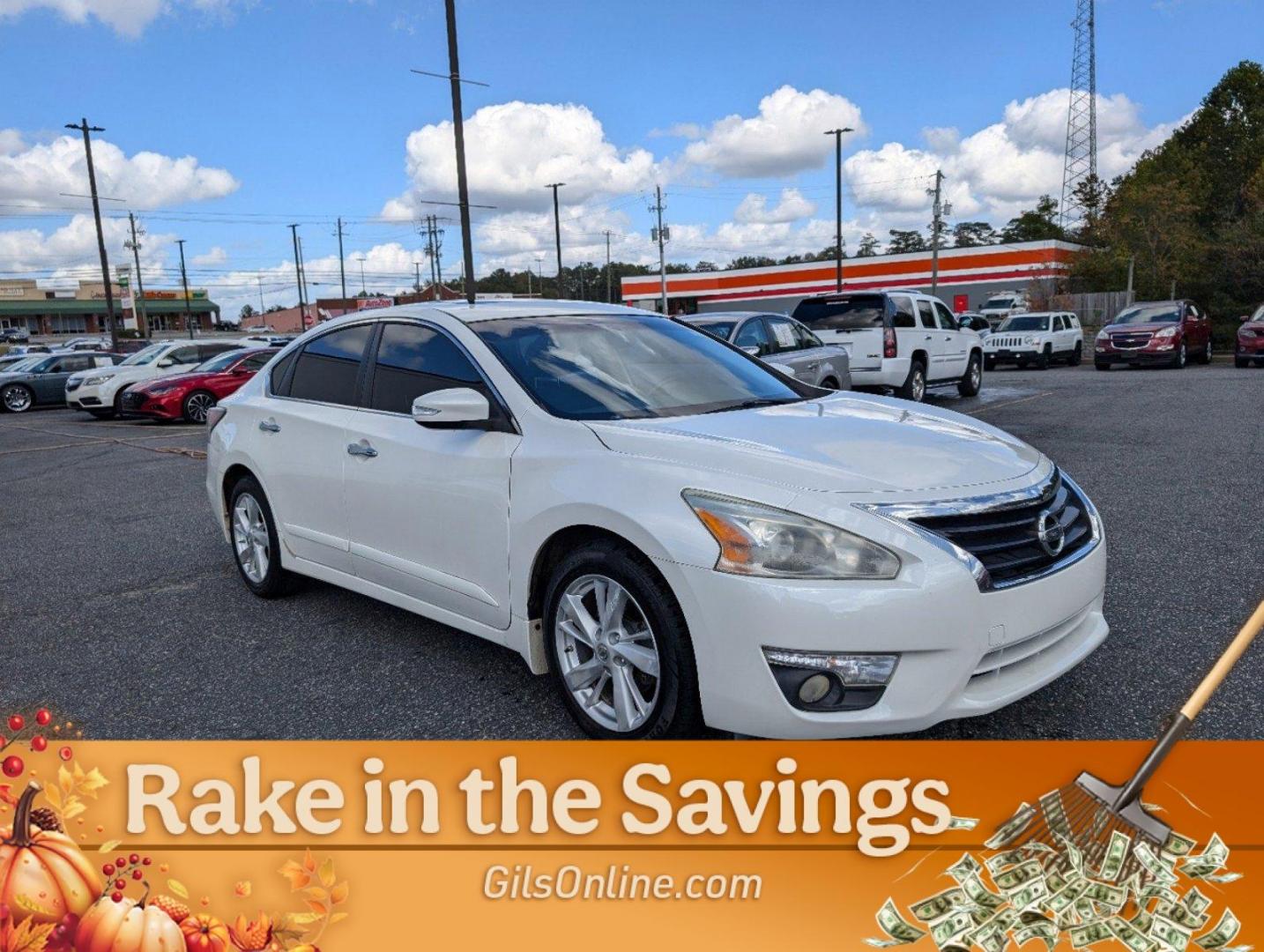 2014 /Charcoal Nissan Altima 2.5 SL (1N4AL3AP6EC) with an Regular Unleaded I-4 2.5 L/152 engine, 1-Speed CVT w/OD transmission, located at 3959 U.S. 80 W, Phenix City, AL, 36870, (334) 297-4885, 32.469296, -85.135185 - 2014 Nissan Altima 2.5 SL - Photo#5